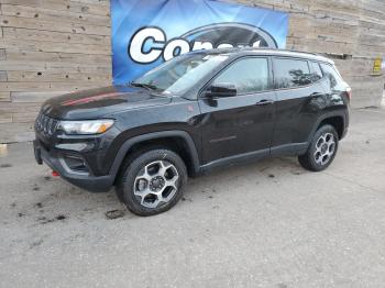  Salvage Jeep Compass