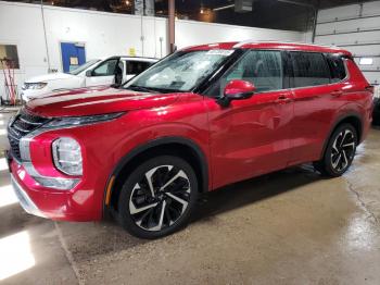  Salvage Mitsubishi Outlander