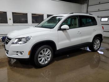  Salvage Volkswagen Tiguan