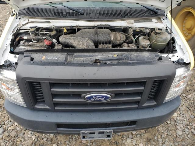 Ford Econoline E450 Super Duty Cutaway Van Image 6