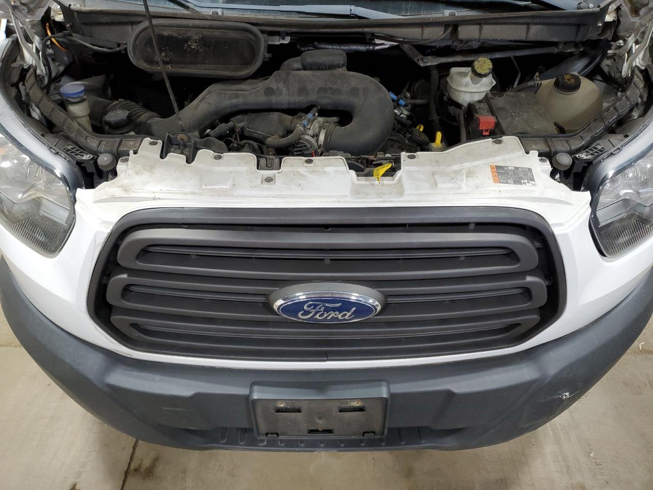 Ford Transit T-350 Image 9