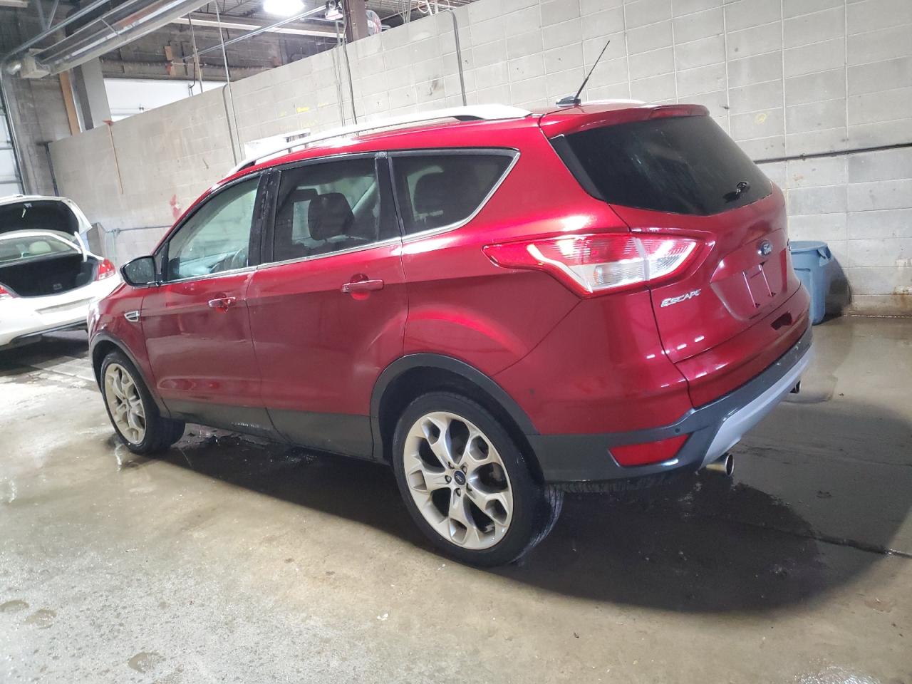 Ford Escape Titanium Image 11