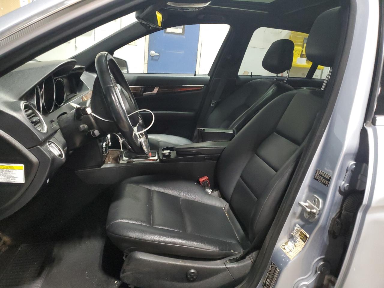 Mercedes-Benz C-Class 300 4matic Image 3