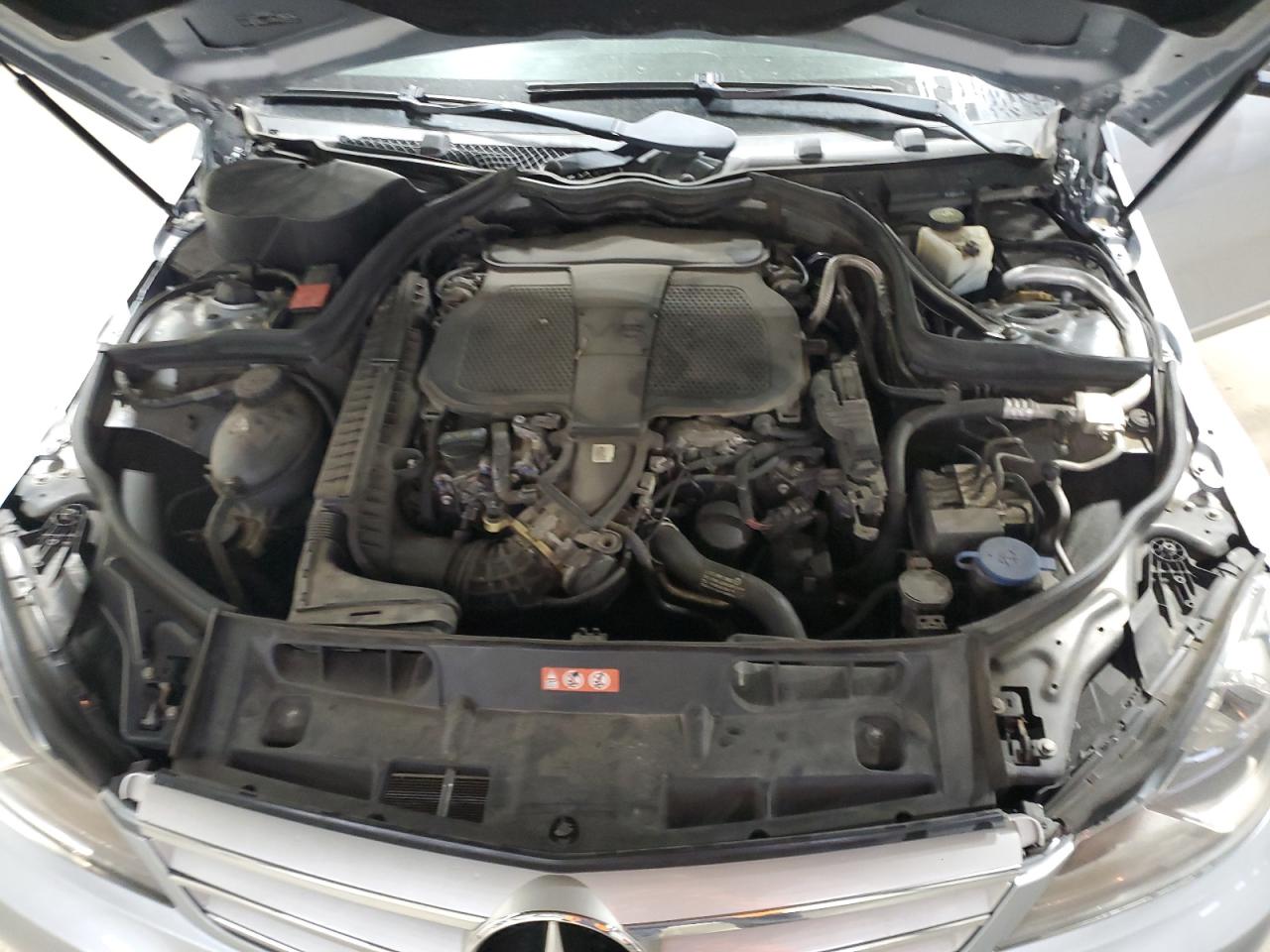 Mercedes-Benz C-Class 300 4matic Image 12