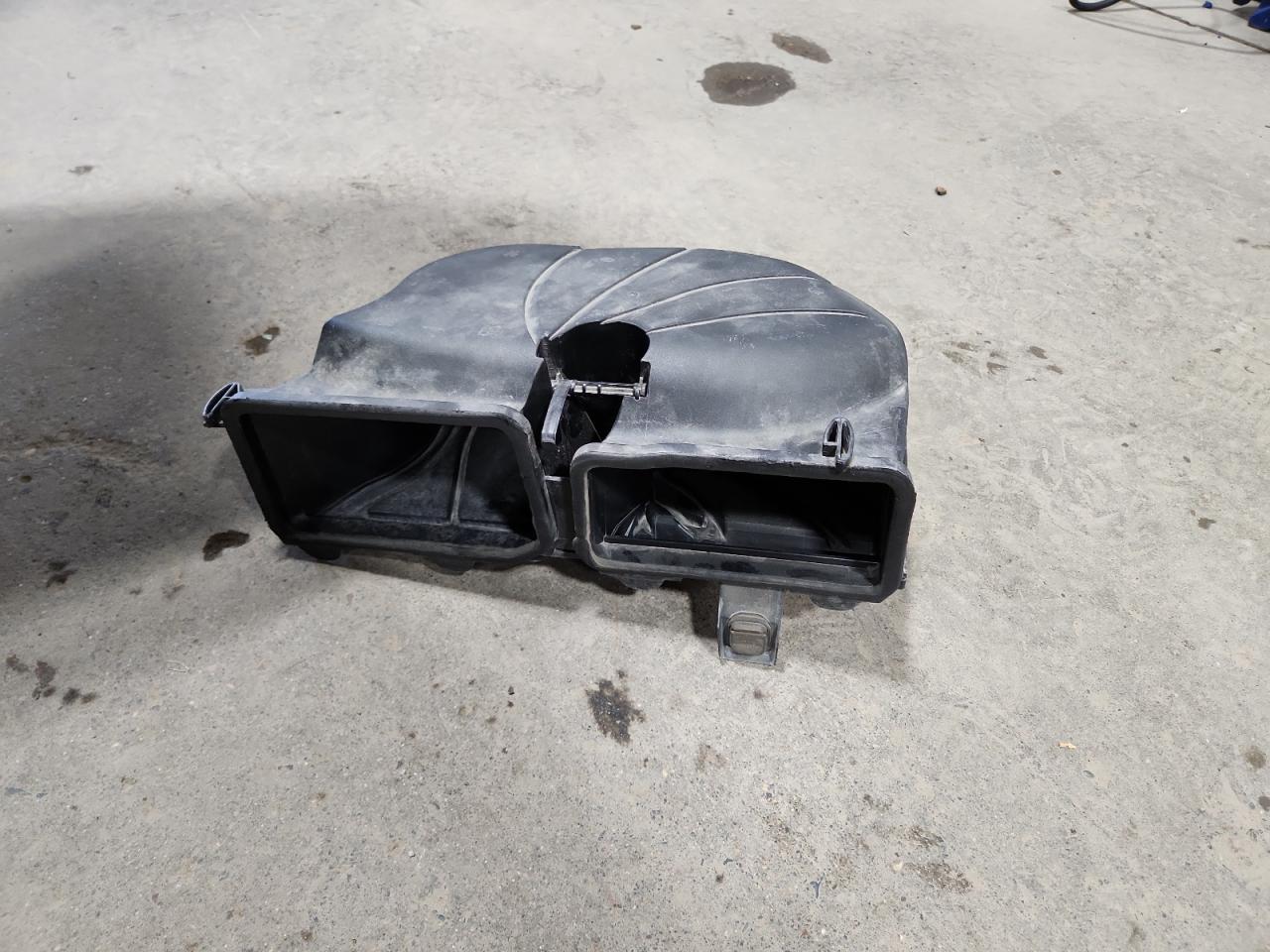 Mercedes-Benz C-Class 250 Image 8