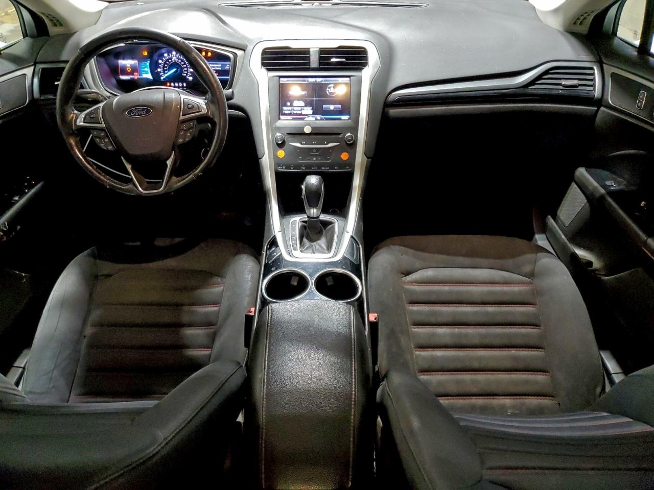 Ford Fusion Se Image 5