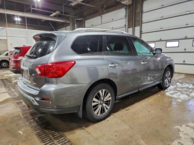 Nissan Pathfinder S Image 12