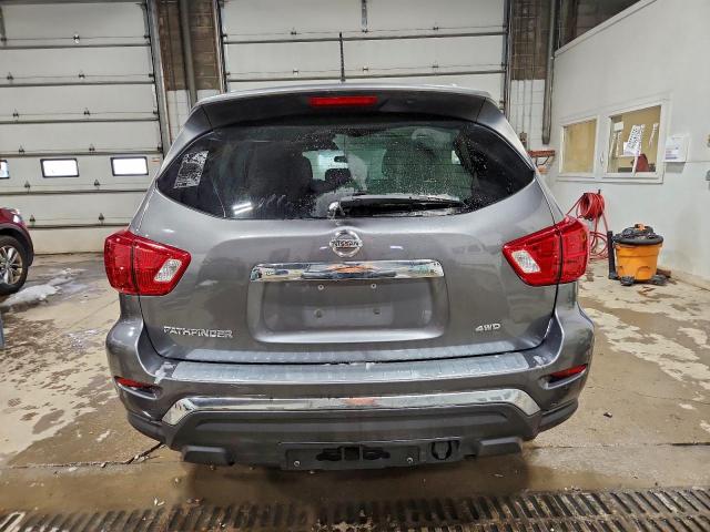 Nissan Pathfinder S Image 7