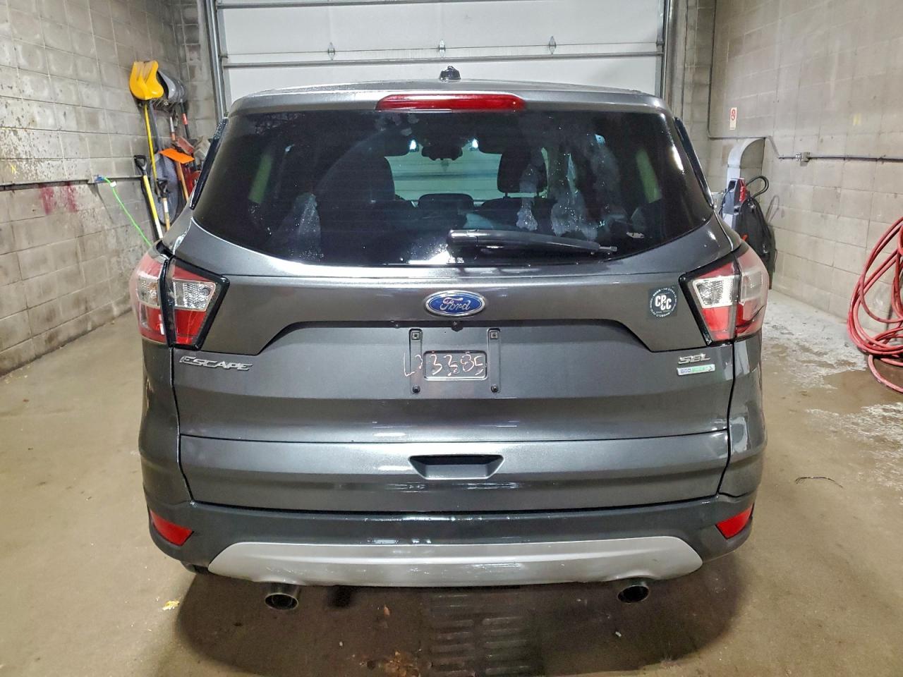 Ford Escape Se Image 10
