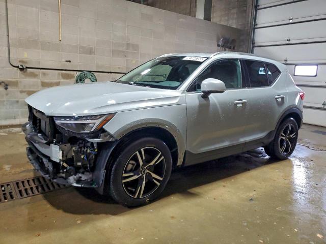  Salvage Volvo Xc40 Core