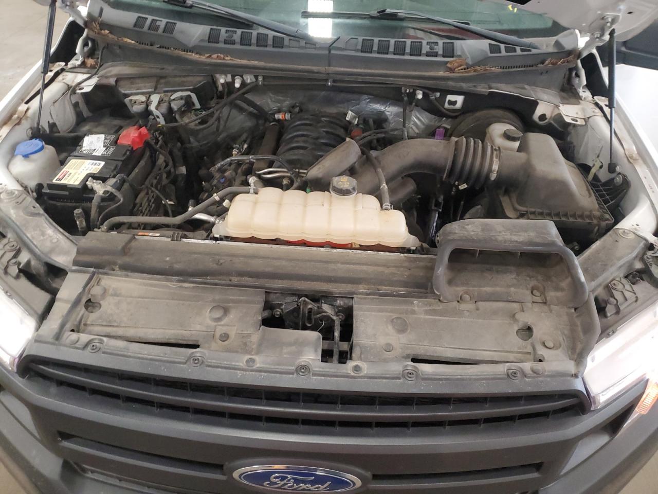 Ford F-150 Super Cab Image 5