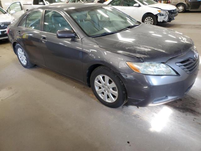 Toyota Camry Hybrid Image 9