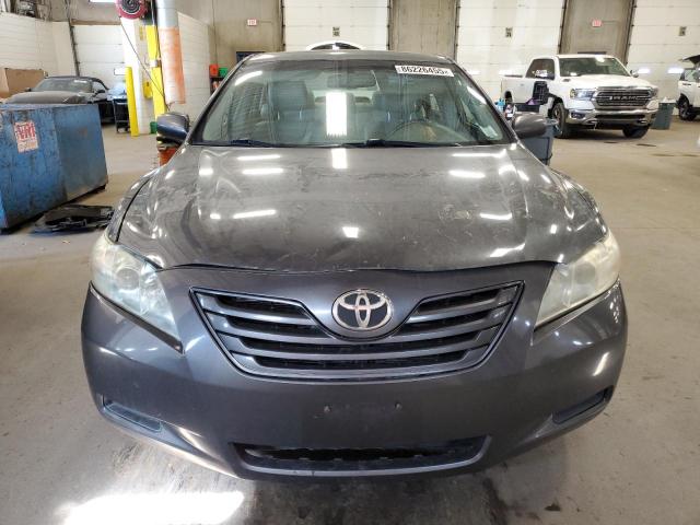 Toyota Camry Hybrid Image 7