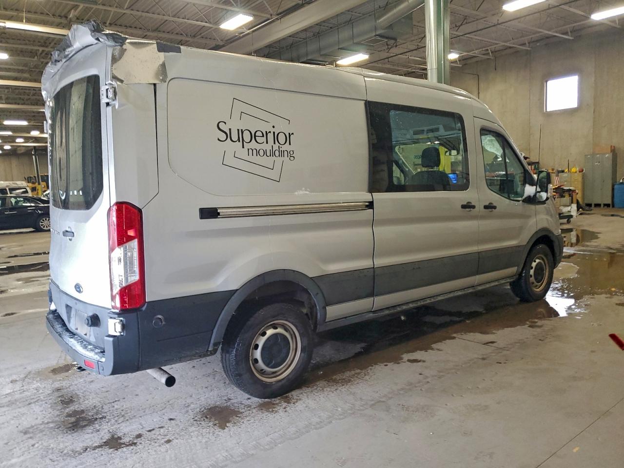 Ford Transit T-250 Image 4