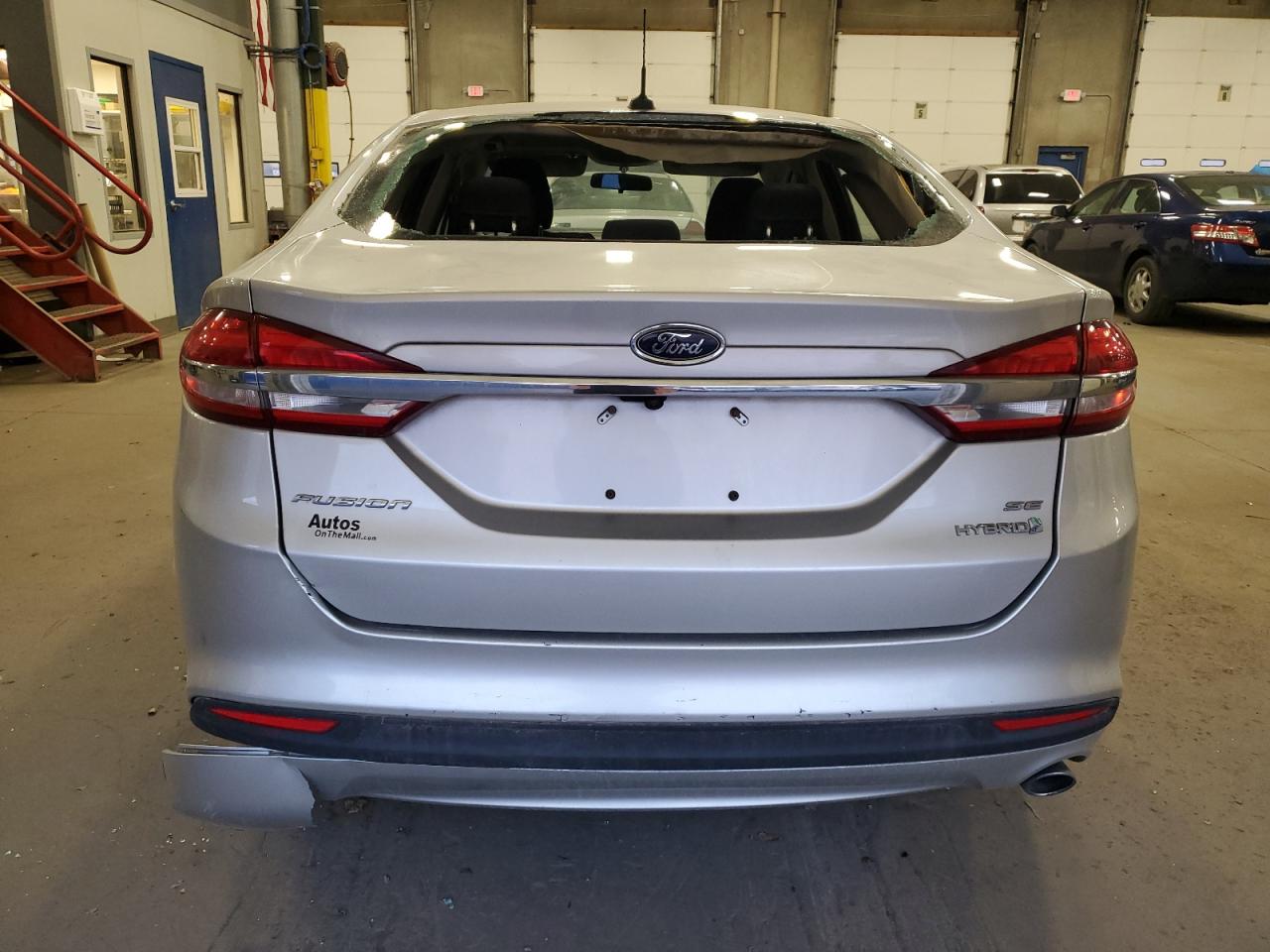 Ford Fusion Se Hybrid Image 4