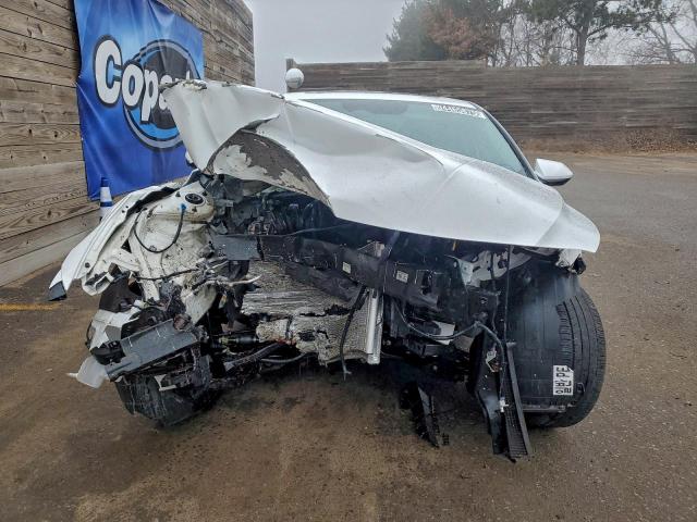 Hyundai ELANTRA Sel Image 6