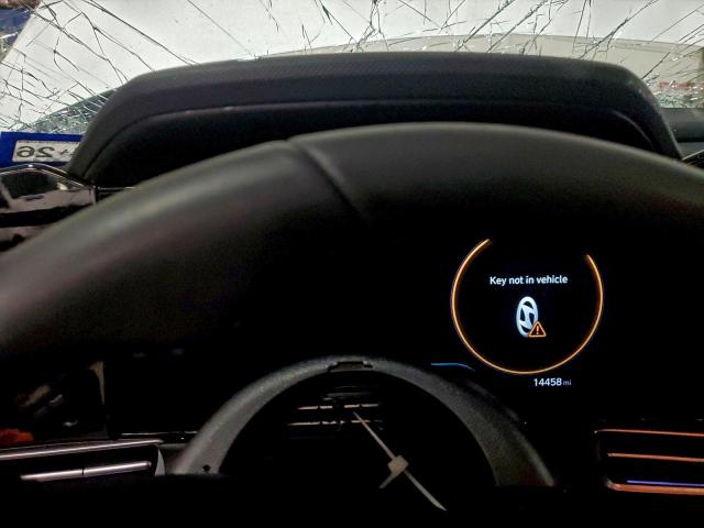 Hyundai ELANTRA Sel Image 2