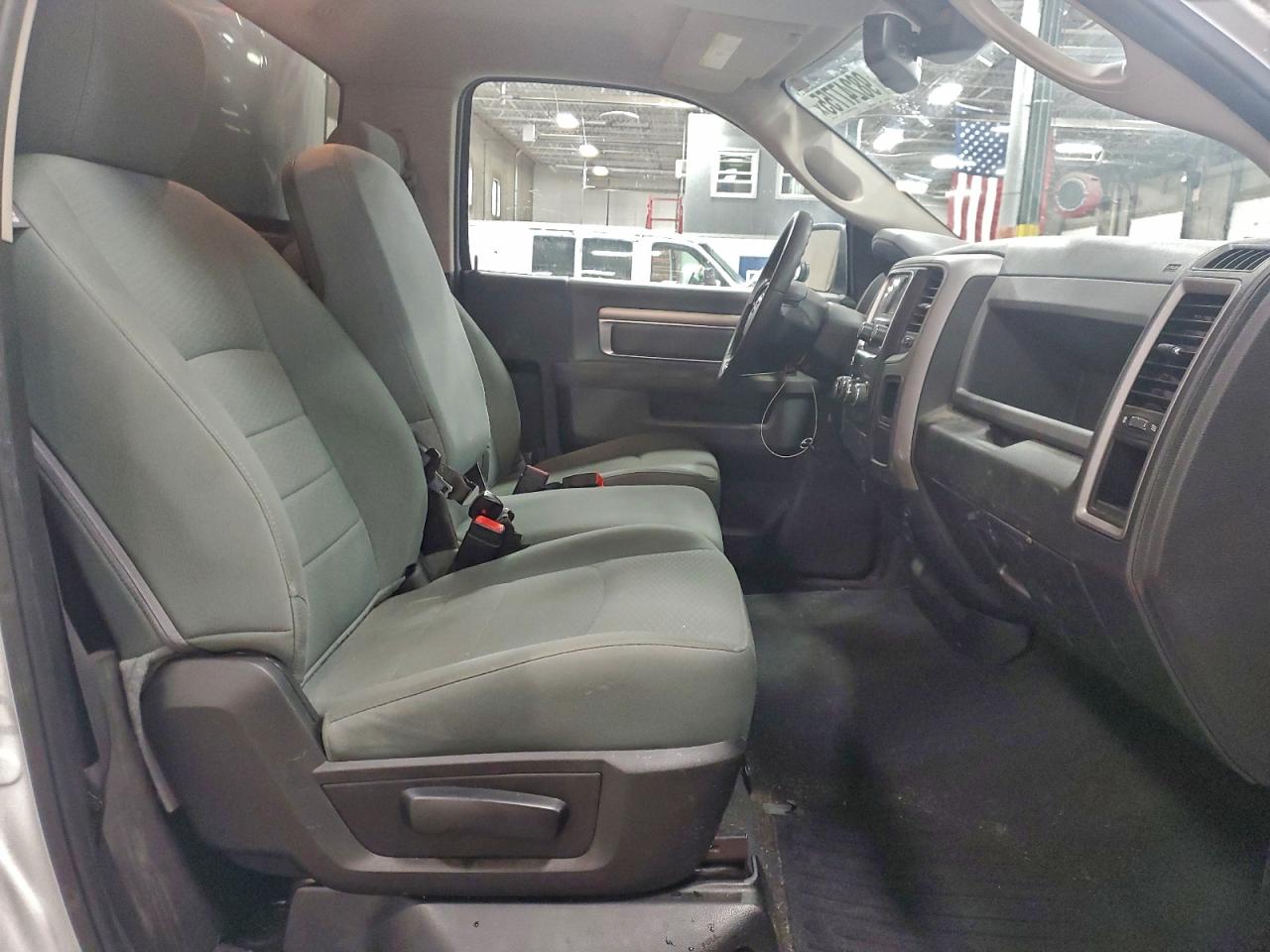 Ram 1500 Tradesman Image 9