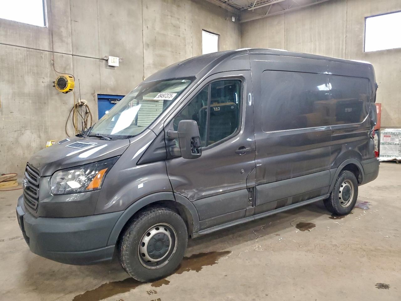 Ford Transit T-150 Image 1