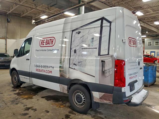 Mercedes-Benz Sprinter 2500 Image 2