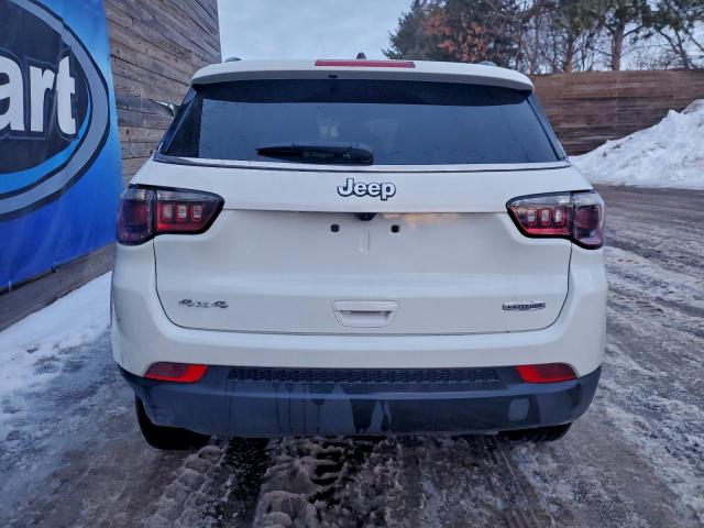 Jeep Compass Latitude Image 3