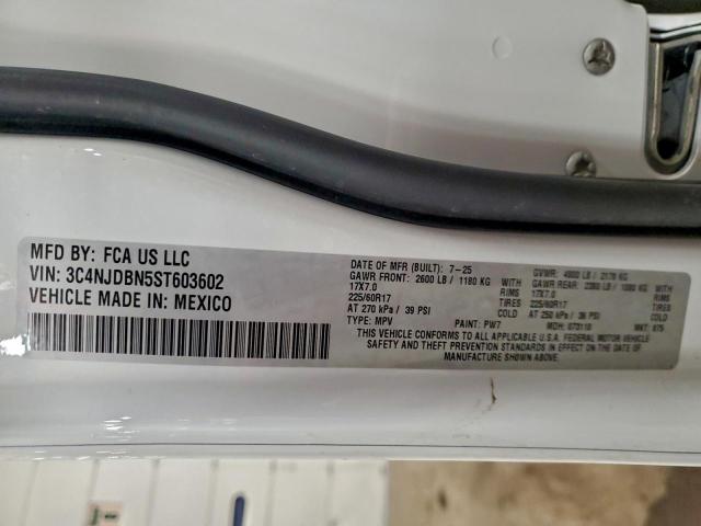 Jeep Compass Latitude Image 10