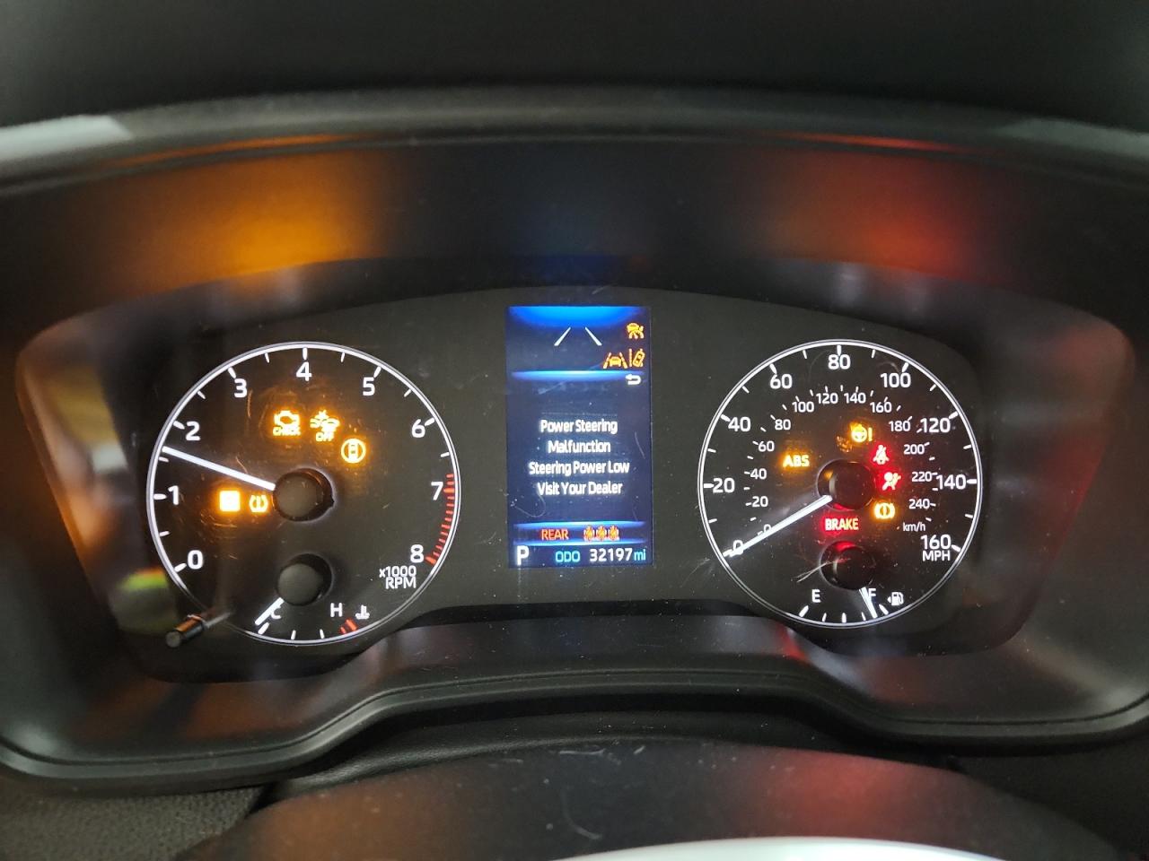 Toyota Corolla Le Image 6