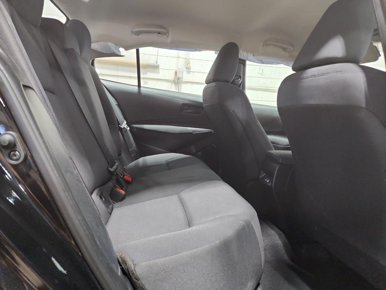 Toyota Corolla Le Image 7