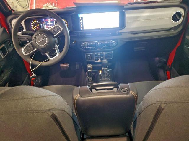 Jeep Wrangler Sahara Image 3