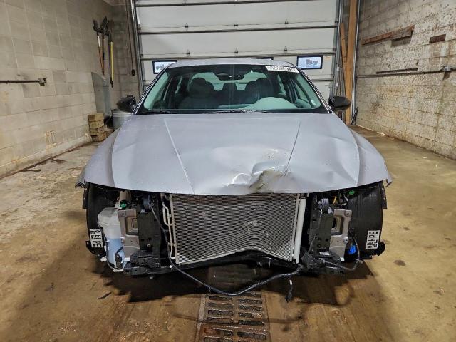 Hyundai ELANTRA Sel Sport Image 11