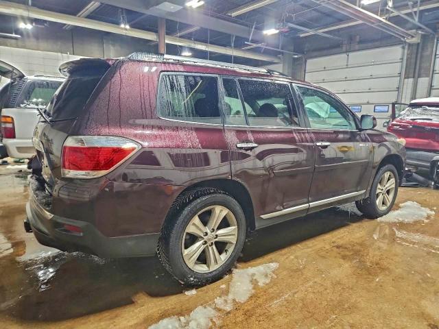 Toyota Highlander Limited Image 3