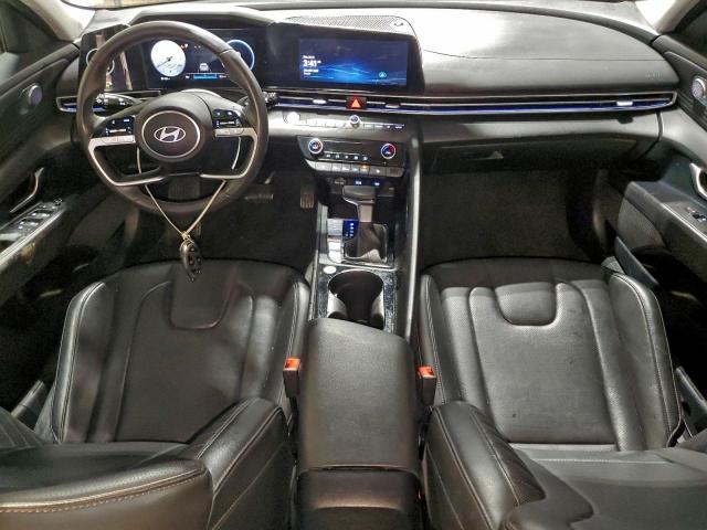 Hyundai ELANTRA Limited Image 10