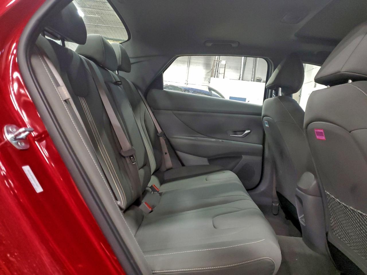 Hyundai ELANTRA Sel Image 3