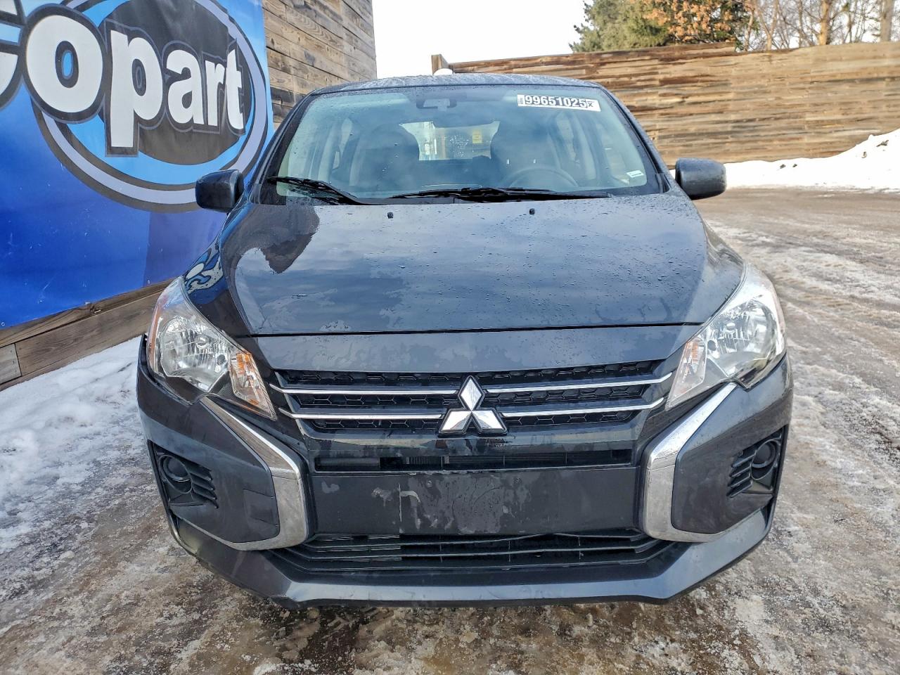 Mitsubishi Mirage Es Image 7