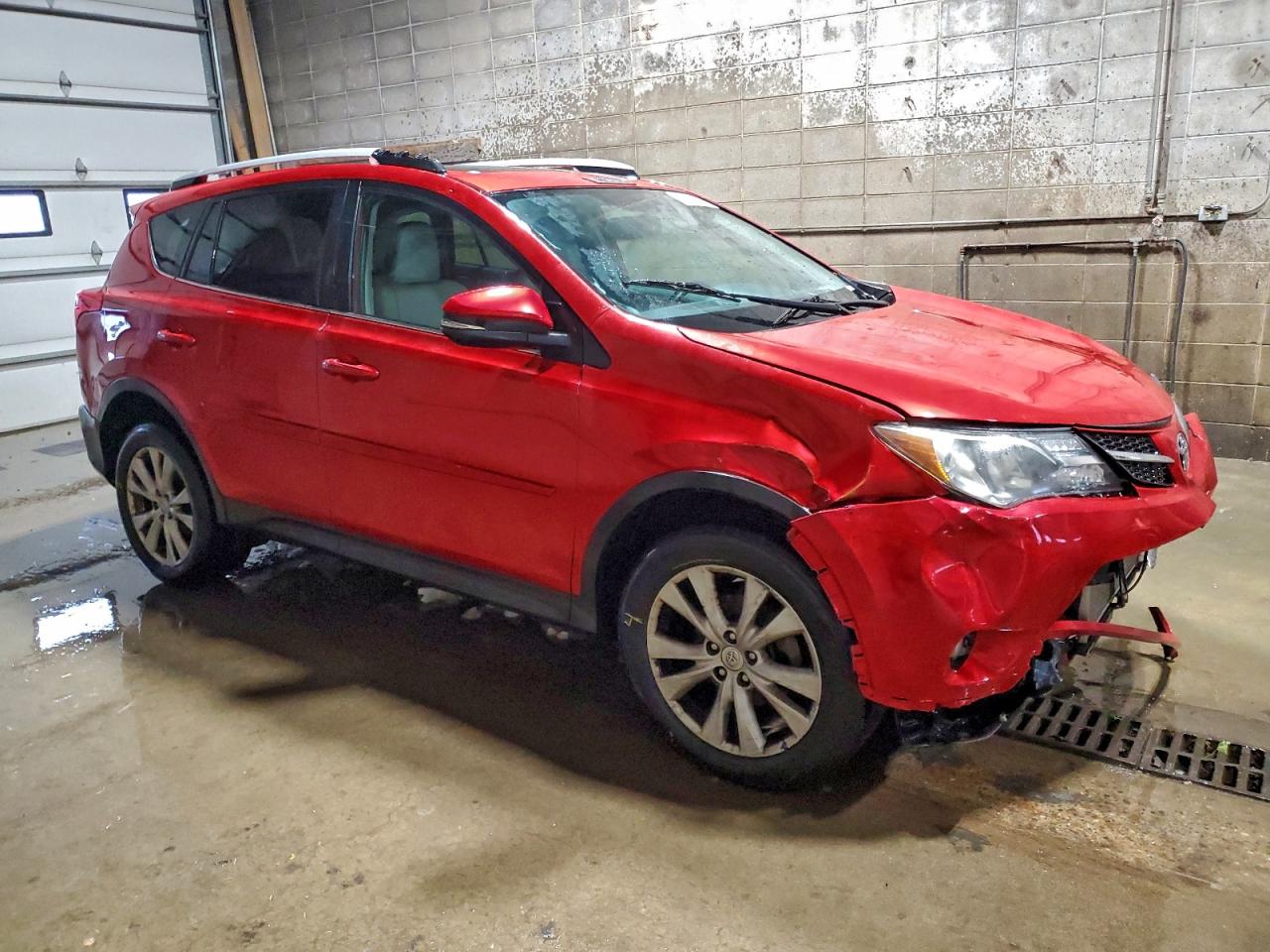 Toyota RAV4 Limited Image 2