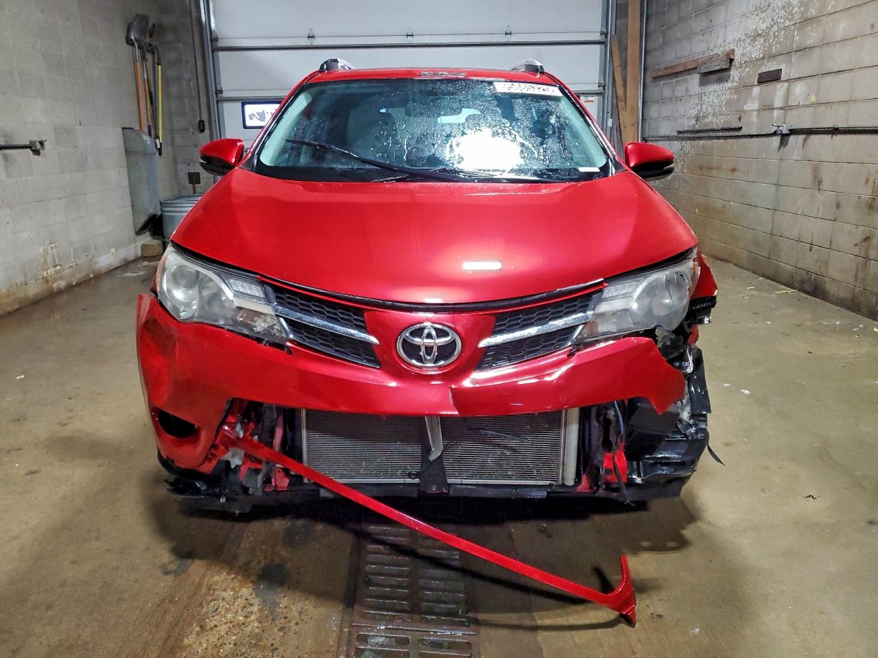 Toyota RAV4 Limited Image 9