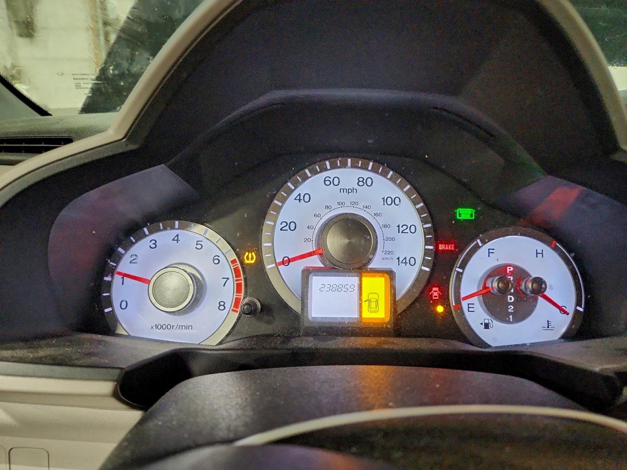 Honda Pilot Lx Image 12