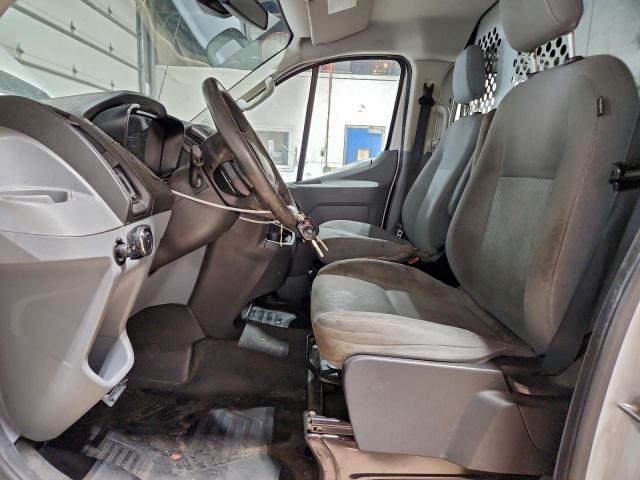 Ford Transit T-250 Image 3