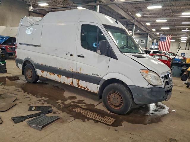 Dodge Sprinter 2500 Image 7