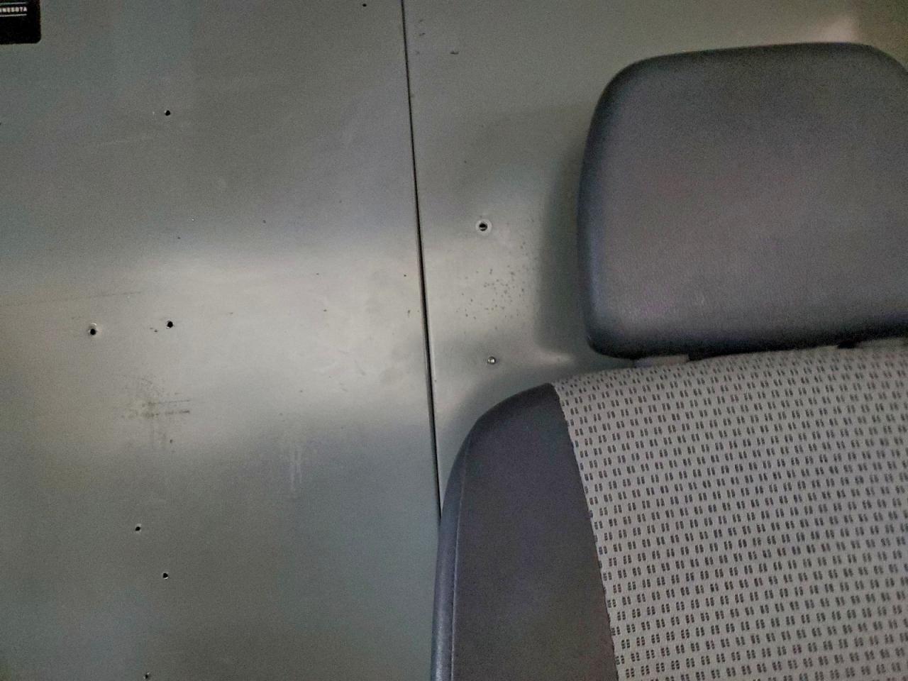 Dodge Sprinter 2500 Image 13