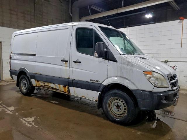 Dodge Sprinter 2500 Image 12