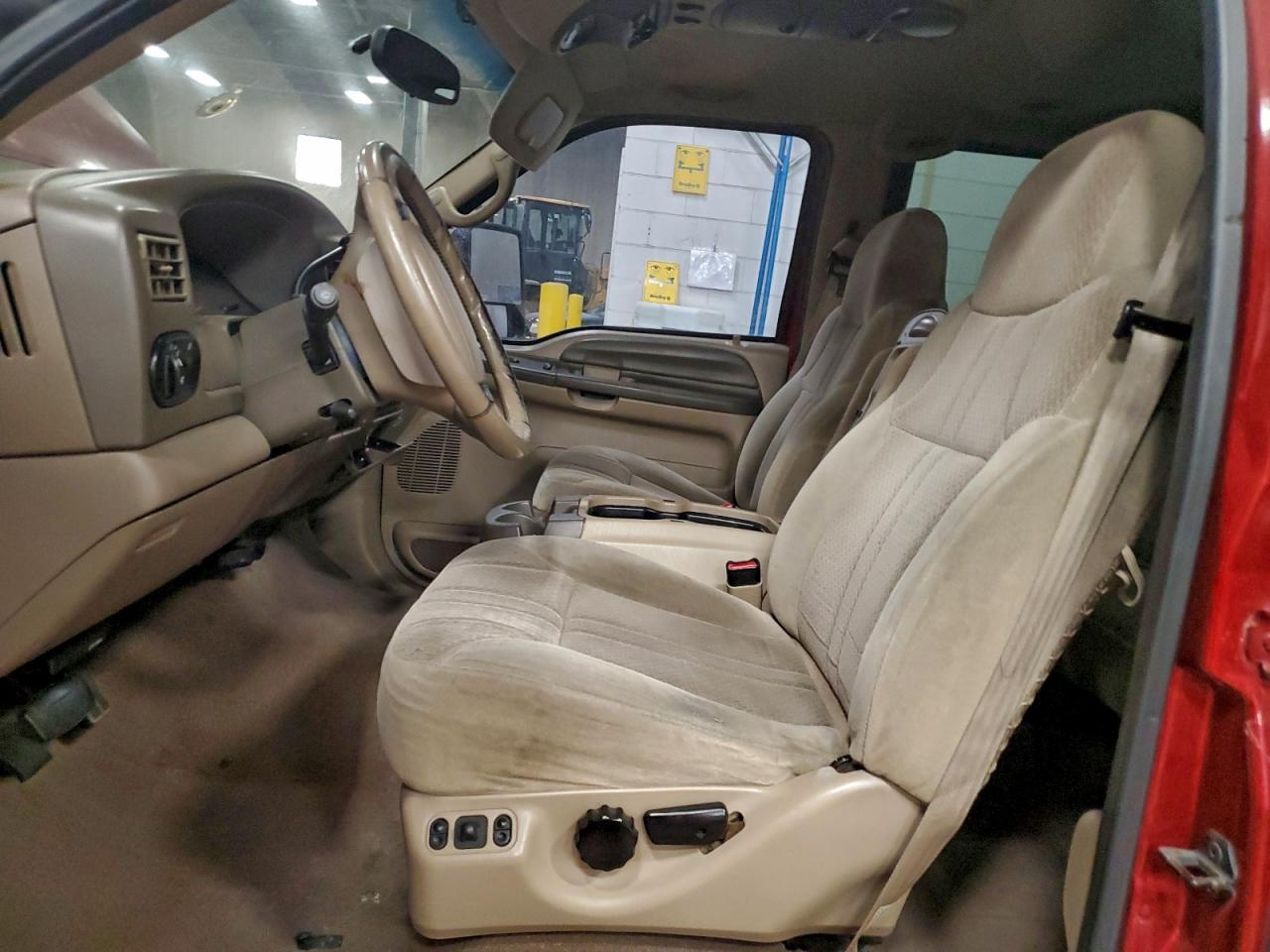 Ford Excursion Xlt Image 7