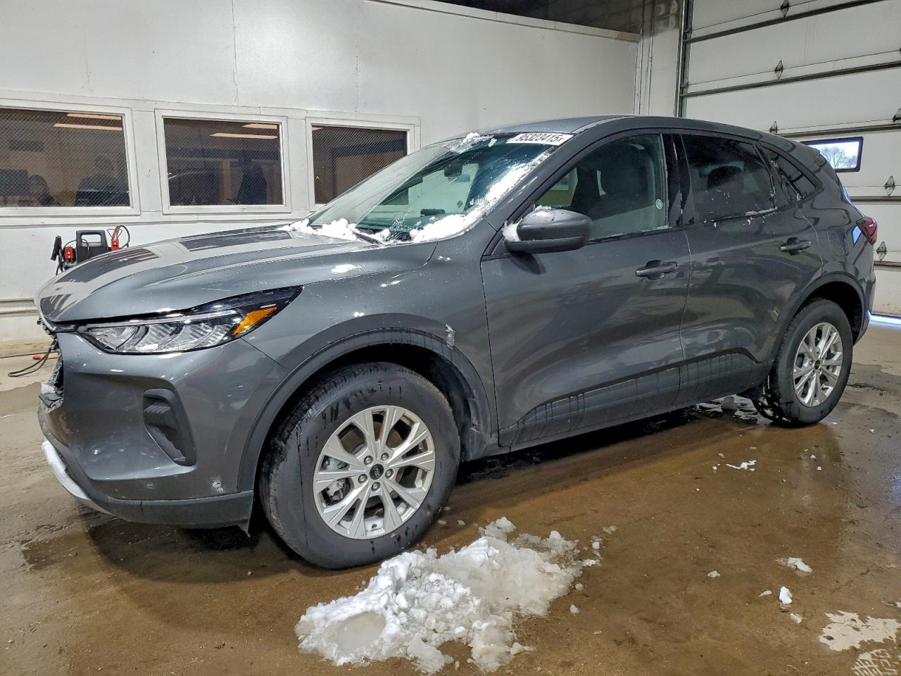 Ford Escape Active Image 1