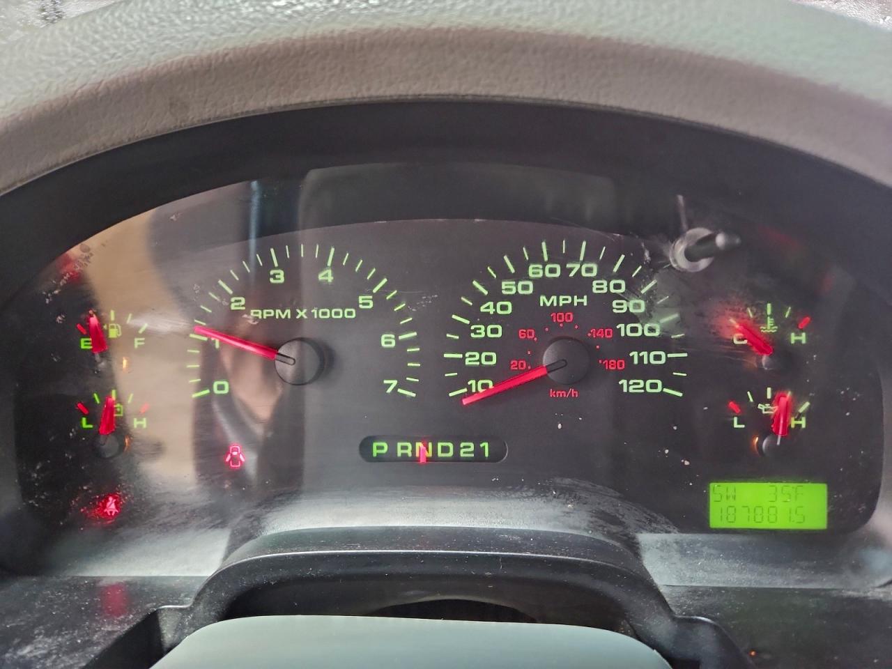 Ford F-150 Supercrew Image 9