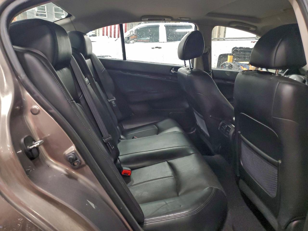INFINITI G37 Image 5