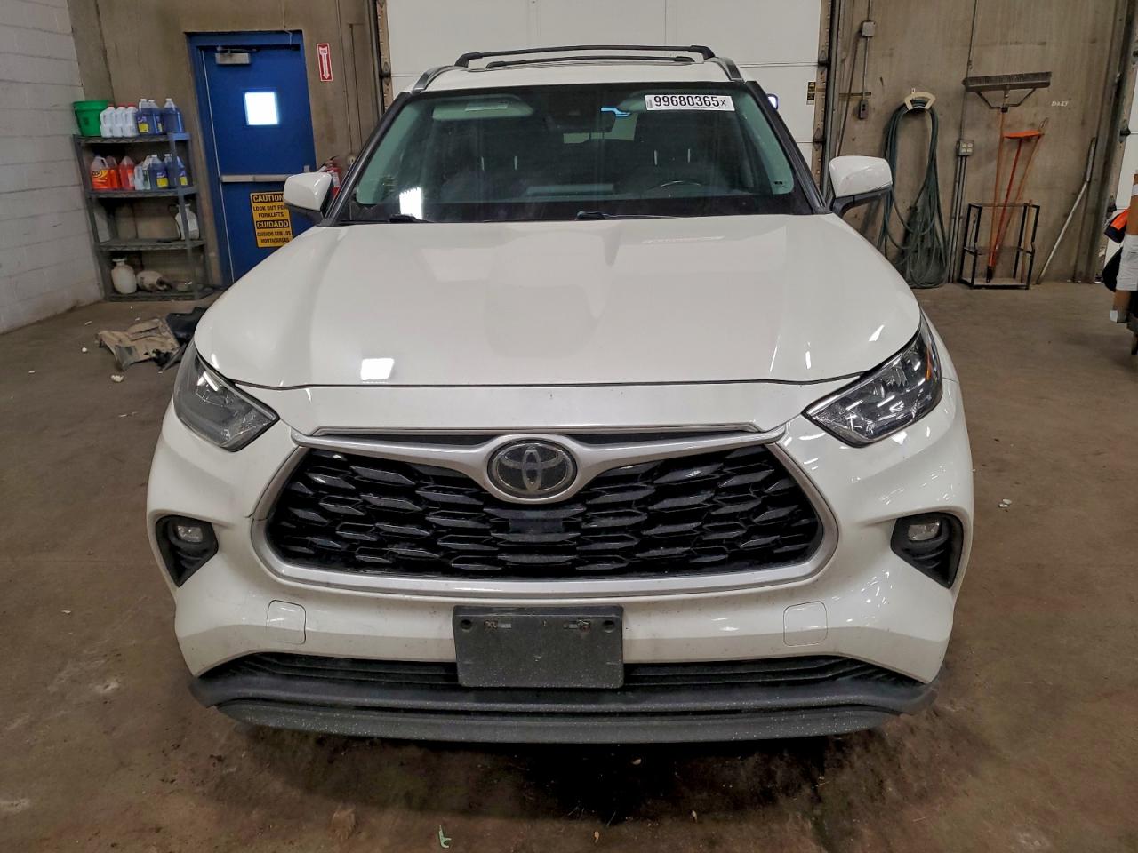 Toyota Highlander Xle Image 11