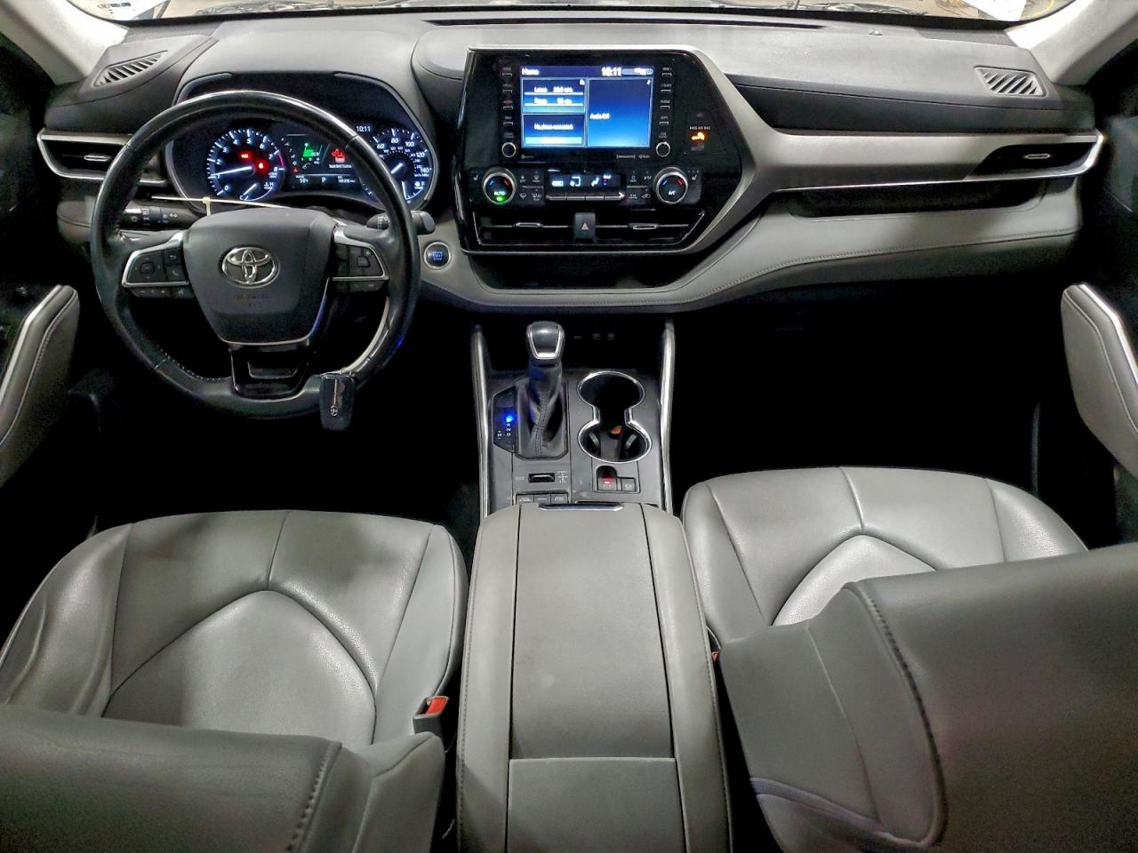 Toyota Highlander Xle Image 8